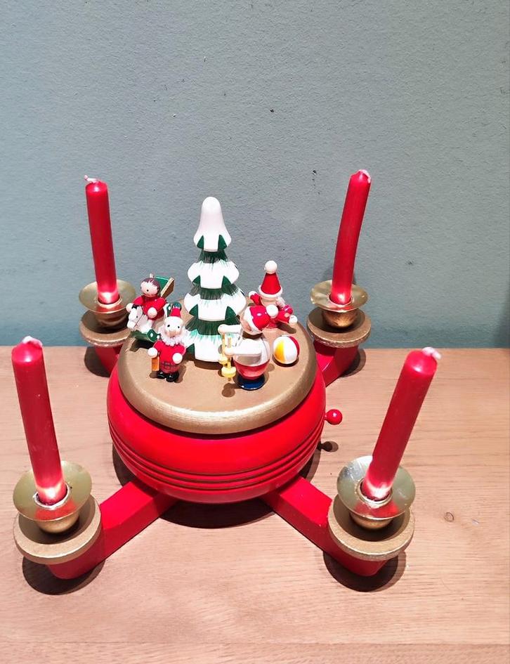 Oude muziekdoos kandelaar kerst tafereel, Diversen, Kerst, Gebruikt, Ophalen of Verzenden