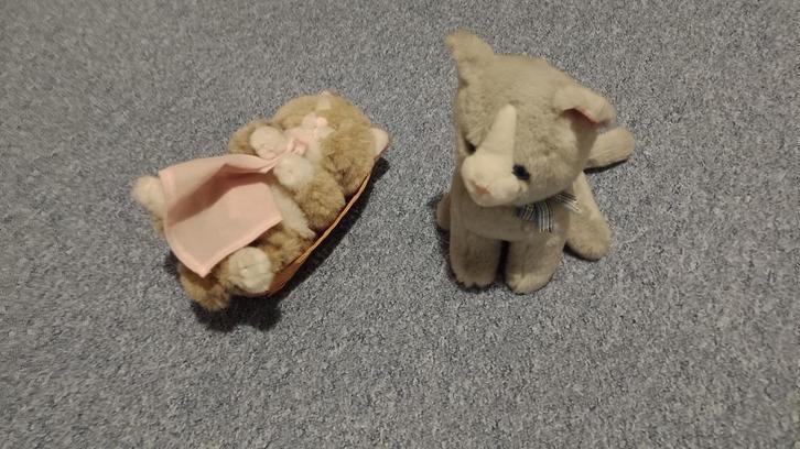 3 katten knuffels, Kinderen en Baby's, Speelgoed | Knuffels en Pluche, Gebruikt, Poes, Ophalen