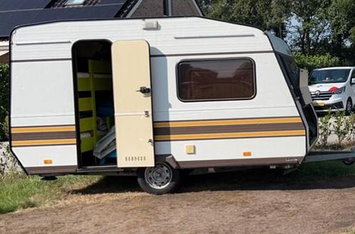 Knaus Caravan 1988, Caravans en Kamperen, Caravans, Particulier, tot en met 4, Overige, Knaus, Luifel, Ophalen