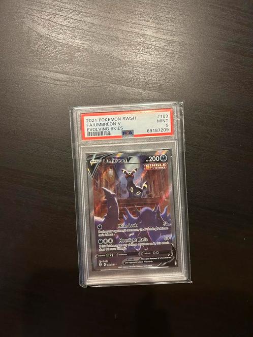 Pokemon - Umbreon V Evo Skies PSA 9, Hobby en Vrije tijd, Verzamelkaartspellen | Pokémon, Nieuw, Losse kaart, Foil, Ophalen of Verzenden