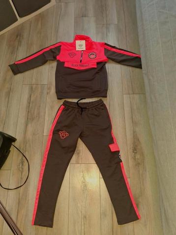 Nieuw trainingspak black bananas 146-152  beschikbaar voor biedingen