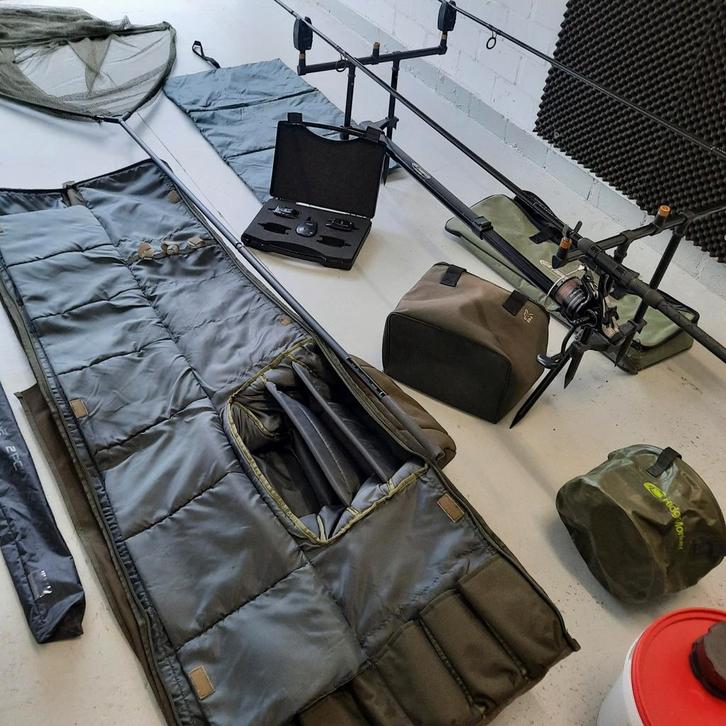 KARPERSET, Watersport en Boten, Hengelsport | Karpervissen, Zo goed als nieuw, Complete set, Ophalen