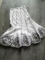 Bijzondere lange rok ruches wit bloem, Kleding | Dames, Rokken, Maat 38/40 (M), Wit, Ophalen of Verzenden, Zo goed als nieuw