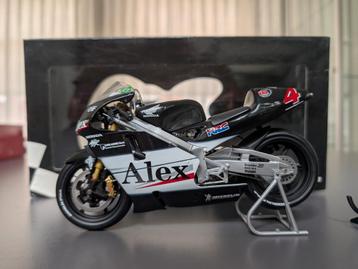 Minichamps 1:12 Honda NSR 500 Barros 500cc GP 2001 beschikbaar voor biedingen