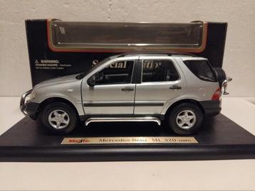 Mercedes Benz ML zilver Maisto metal 1:18 KRD beschikbaar voor biedingen