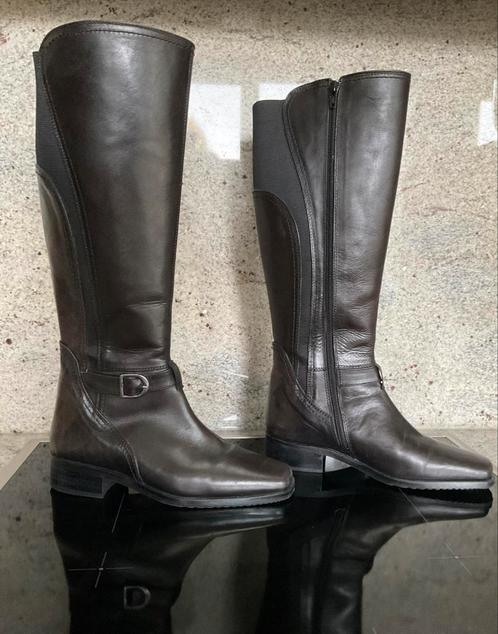 Laarzen leer donkerbruin van Cellini, maat 36, Kleding | Dames, Schoenen, Zo goed als nieuw, Hoge laarzen, Bruin, Ophalen