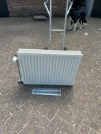 Radiator verwarming, Ophalen, 30 tot 80 cm, Radiator, Zo goed als nieuw
