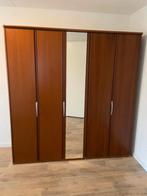 prachtige kledingkast, 200 cm of meer, Zo goed als nieuw, 200 cm of meer, 50 tot 75 cm