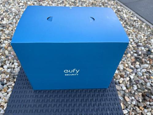 Eufy floodlight camera nieuw in doos, Audio, Tv en Foto, Videobewaking, Nieuw, Buitencamera, Ophalen of Verzenden