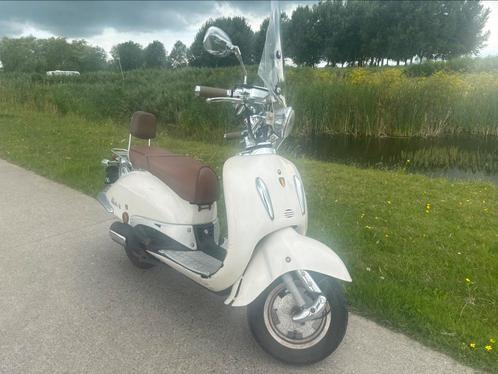 Leuke retro scooter, Fietsen en Brommers, Scooters | Overige merken, Zo goed als nieuw, Ophalen