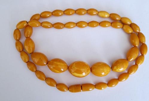 Antieke  ketting Bakeliet "Egg Yolk", 1920-30, Sieraden, Tassen en Uiterlijk, Antieke sieraden, Ketting, Overige materialen, Verzenden
