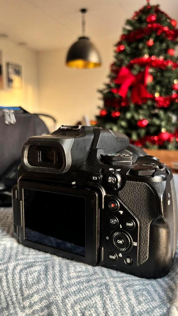 Nikon coolpix p1000, Audio, Tv en Foto, Fotocamera's Digitaal, Zo goed als nieuw, Compact, Nikon, 8 keer of meer, Ophalen