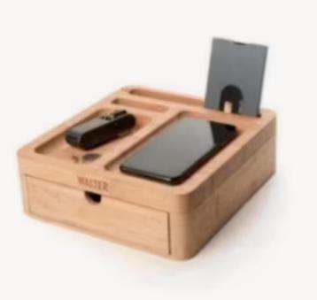 NIEUW! Walter universeel organizer&oplader, 7x21x23cm,€18,99 beschikbaar voor biedingen