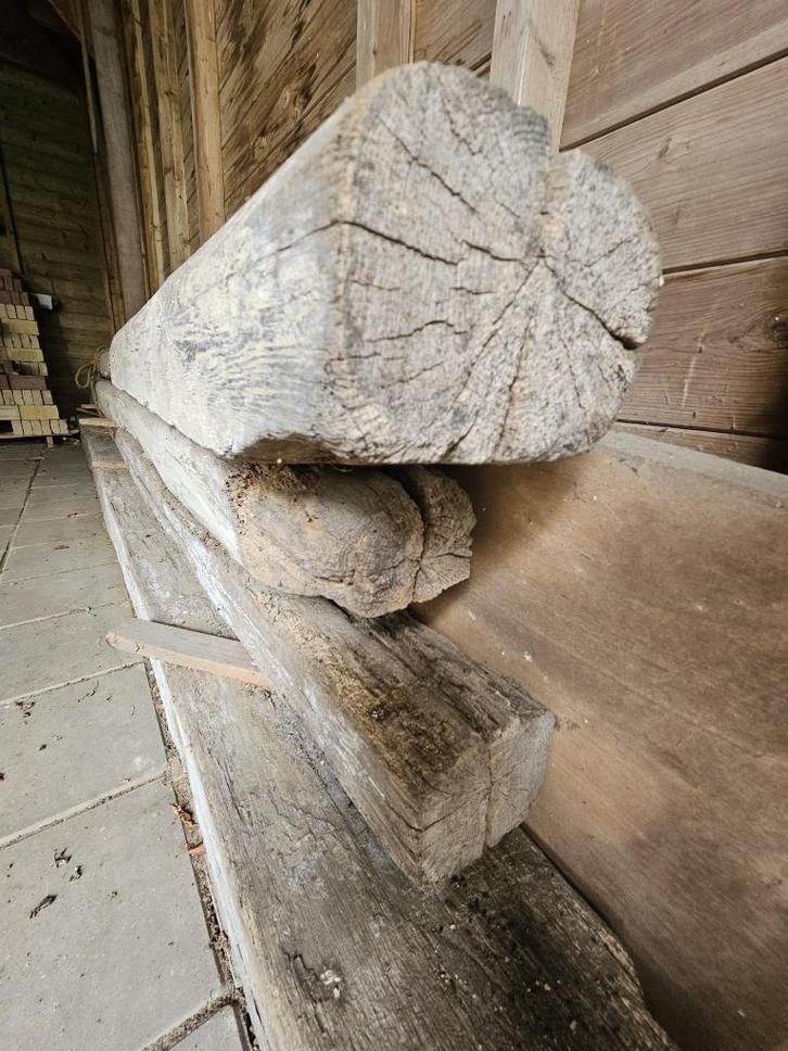 Oude eiken balken 5 meter – 1x 20x20 cm, 3x 12x12 cm, Doe-het-zelf en Verbouw, Hout en Planken, Gebruikt, Balk, Eiken, 300 cm of meer