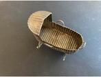 18e eeuws zilveren miniatuur schommelwieg, Antiek en Kunst, Ophalen of Verzenden