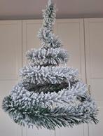 Loberon hangende besneeuwde kerstboom (2 stuks aanwezig), Diversen, Ophalen of Verzenden, Nieuw