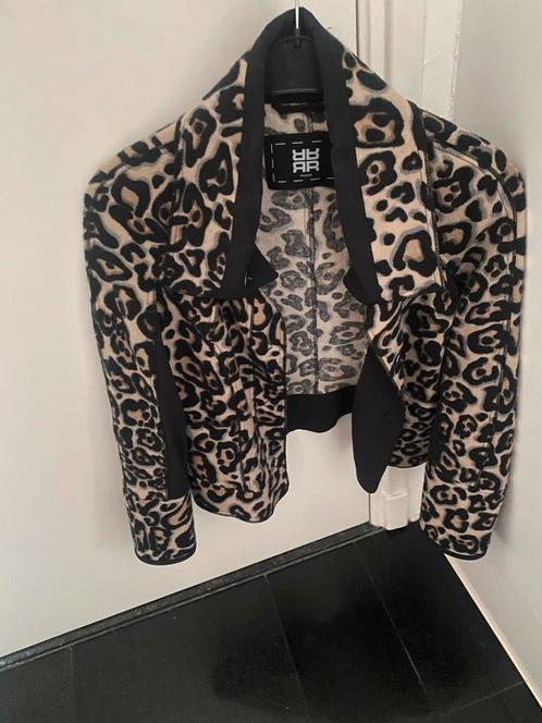Riani wollen jasje maat 38, Kleding | Dames, Jasjes, Kostuums en Pakken, Zo goed als nieuw, Maat 38/40 (M), Verzenden