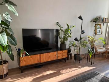 Philips 4K UHD LED Smart TV - 58 inch beschikbaar voor biedingen