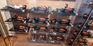 21 stuks max verstappen shop modellen 1:18 + extra  beschikbaar voor biedingen
