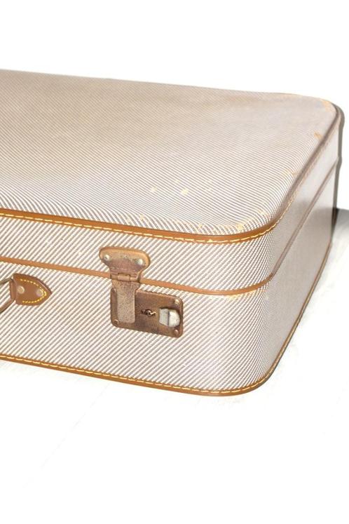 Decoratieve vintage koffer in goede staat, beige / bruin, Sieraden, Tassen en Uiterlijk, Koffers, Gebruikt, Leer, Ophalen of Verzenden