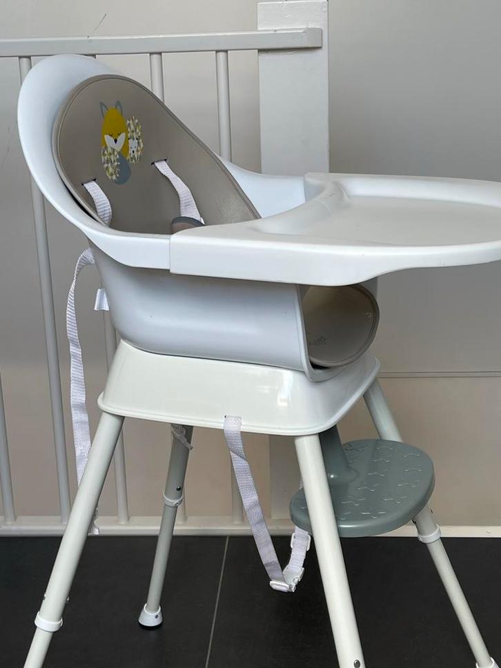 Tigex Meegroeistoel - Zo Goed Als Nieuw, Kinderen en Baby's, Kinderstoelen, Zo goed als nieuw, Meegroeistoel, Afneembaar eetblad