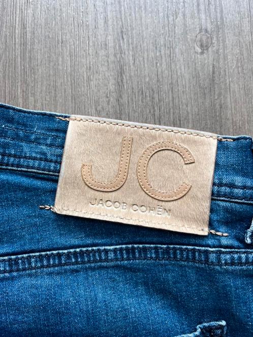 Jacob Cohen short size 36 type Nicolas, Kleding | Heren, Spijkerbroeken en Jeans, Zo goed als nieuw, W36 - W38 (confectie 52/54)