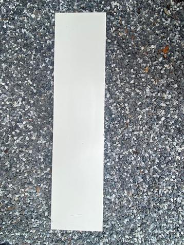 Wandplank 110x26cm beschikbaar voor biedingen