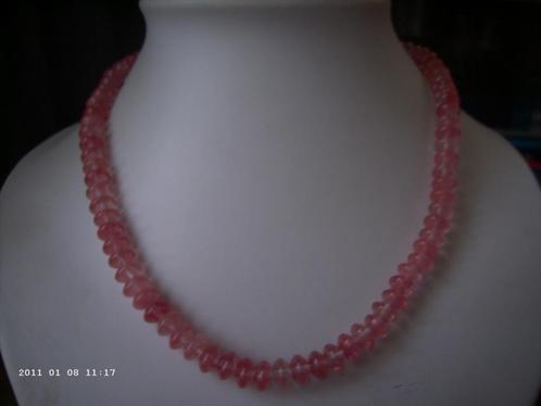 Een mooie Rondelle Cherry Kwarts edelstenen ketting, Sieraden, Tassen en Uiterlijk, Antieke sieraden, Ketting, Overige materialen