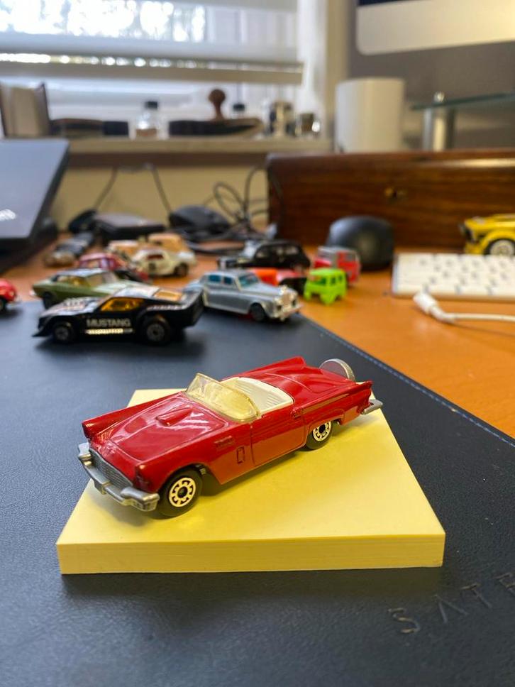 Matchbox Ford Thunderbird 1984 - Nieuw!, Hobby en Vrije tijd, Modelauto's | 1:18, Nieuw, Auto, Hot Wheels, Ophalen of Verzenden