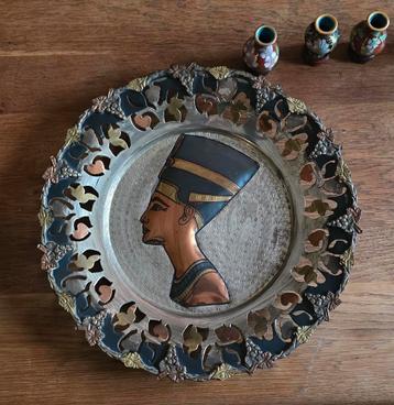 Metalen Sierbord Schaal Nefertiti beschikbaar voor biedingen