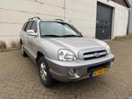 Hyundai Santa Fe 2.4i-16V 4WD Style (bj 2005) 164000 KM NAP, Gebruikt, 1618 kg, 1650 kg, Bedrijf