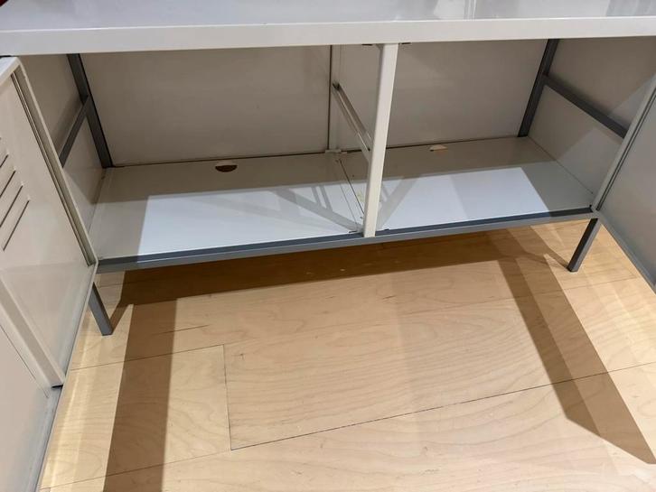 Ikea Tv Meubel - Stijlvol en praktisch!, Huis en Inrichting, Kasten | Televisiemeubels, Gebruikt, Minder dan 100 cm, 100 tot 150 cm