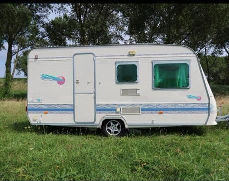 Adria unica 431 DD, Caravans en Kamperen, Caravans, Particulier, Treinzit, Adria, Vast bed, Mover, Ophalen