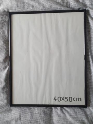 Fotolijst 40x50cm beschikbaar voor biedingen