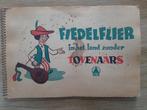 2x FIEDELFLIER  strip/plakalbum, Boeken, Ophalen of Verzenden, Gelezen
