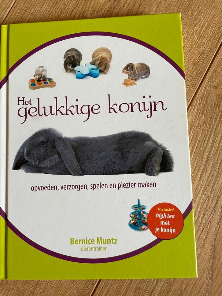 Bernice Muntz - Het gelukkige konijn, Boeken, Dieren en Huisdieren, Zo goed als nieuw, Konijnen of Knaagdieren, Ophalen of Verzenden