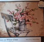 Nieuw borduurpakket 'Roses on white chair', Hobby en Vrije tijd, Borduren en Borduurmachines, Ophalen of Verzenden, Nieuw, Handborduren