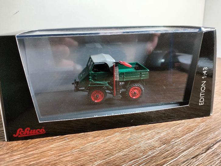 Te koop Mercedes-Benz Unimog 401 met maaibalk., Hobby en Vrije tijd, Modelauto's | 1:43, Zo goed als nieuw, Bus of Vrachtwagen