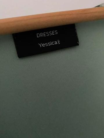 Dames jurk Maat L beschikbaar voor biedingen