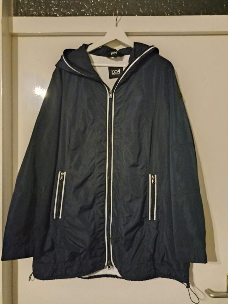 Dames jas met voering donkerblauw maat 46 nu verzenden  99 c, Kleding | Dames, Grote Maten, Nieuw, Jas of Mantel, Blauw, Ophalen of Verzenden