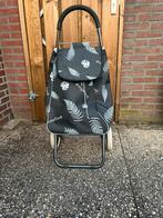 Zo goed als nieuwe boodschappen trolley, 30 cm of meer, Zwart, Zo goed als nieuw, Wieltjes