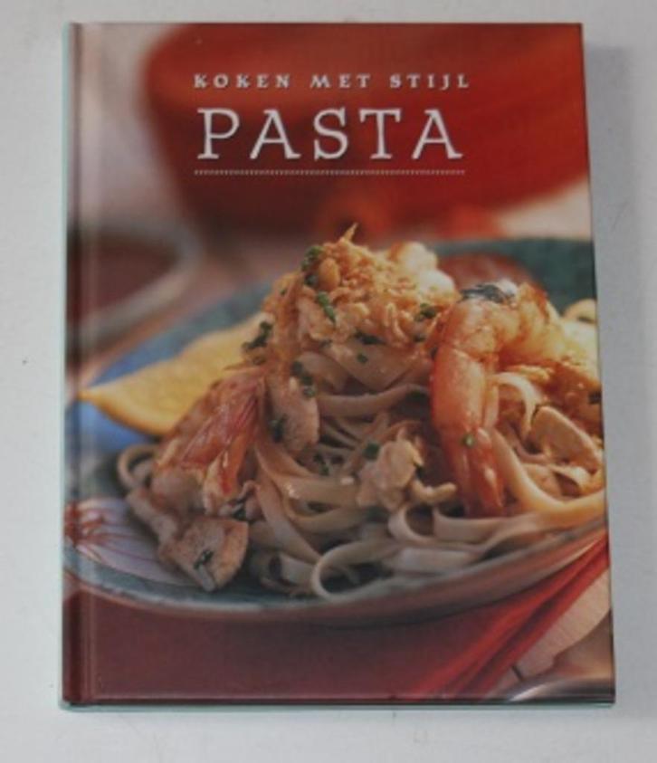 Koken met stijl  PASTA  118809, Boeken, Kookboeken, Zo goed als nieuw, Italië, Ophalen of Verzenden