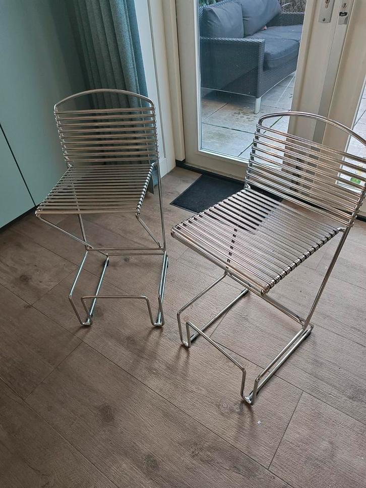 Set van 2 metalen Till Behrens design krukken., Huis en Inrichting, Stoelen, Zo goed als nieuw, Twee, Metaal, Zwart, Ophalen