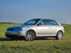 MOET WEG!! Audi A3 1.8 20VT 200PK 3D 17" LM 2002 Zilvergrijs, Auto's, Stof, 4 cilinders, 620 kg, Handgeschakeld