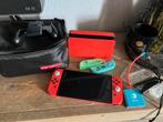 Nintendo Switch OLED - Mario Editie - Rood, Spelcomputers en Games, Spelcomputers | Nintendo Switch, Met games, Met 2 controllers