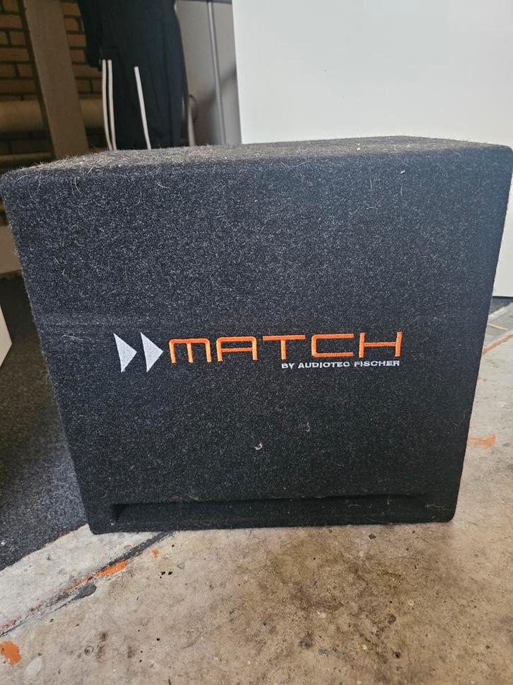 Match Audiotec Subwoofer 24 v geschikt voor een Volvo fh 4/5, Auto diversen, Autospeakers, Gebruikt, Ophalen