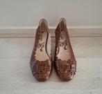 Pumps bruin met lage hak van Celinda maat 38, Kleding | Dames, Schoenen, Celinda, Pumps, Bruin, Nieuw