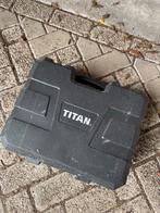 Sleuvenvrees - Titan, Ophalen, Zo goed als nieuw