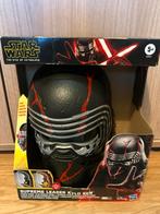 Hasbro Star Wars Kylo Ren Helm Masker + Batterijen, Ophalen of Verzenden, Zo goed als nieuw