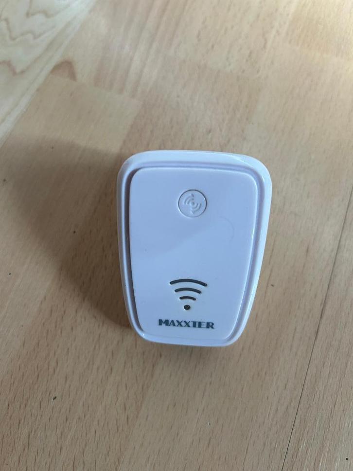 Wifi Repeater/Accespoint Maxxter 2.4G 300Mb, Computers en Software, WiFi-versterkers, Ophalen of Verzenden